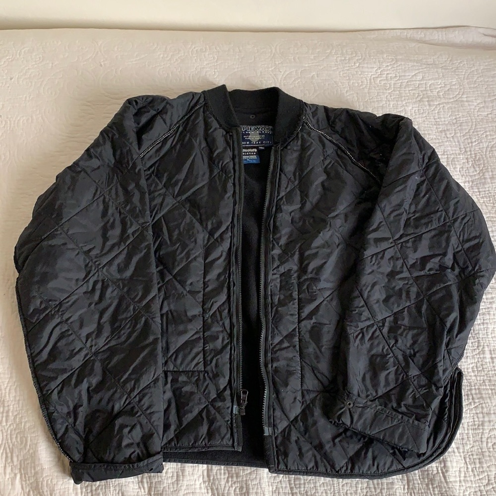 Black Sports Puffy Jacket